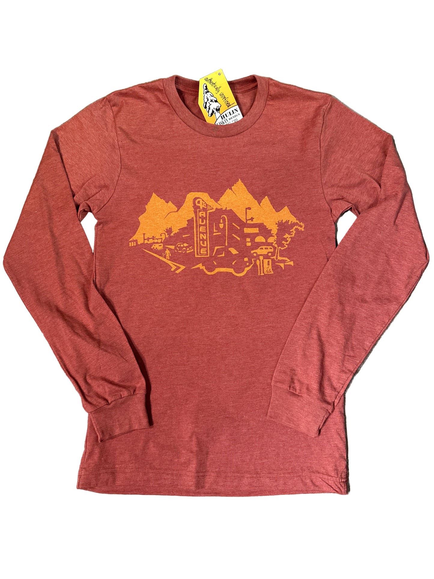 4th Avenue long sleeve tee